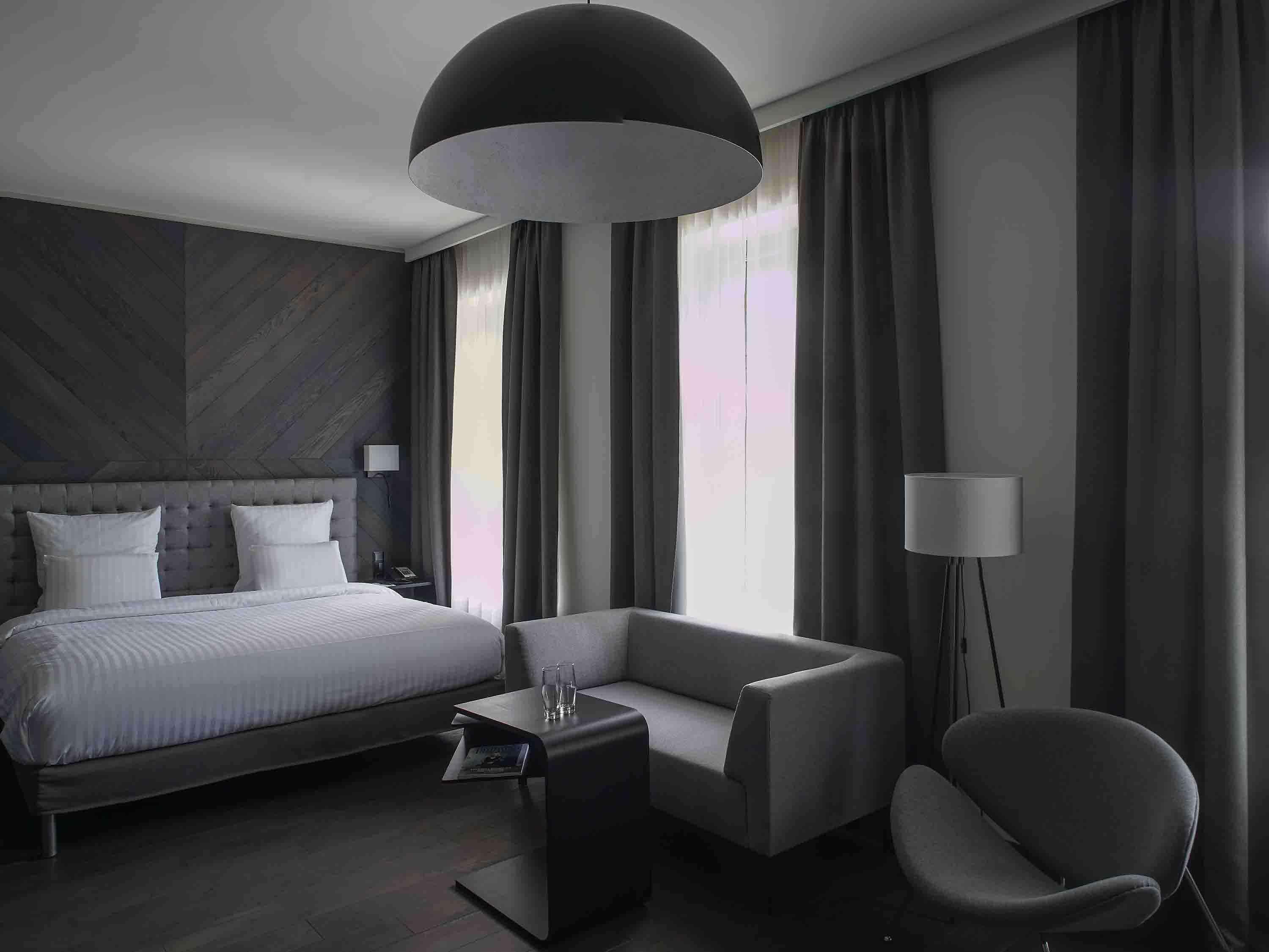 Pullman Riga Old Town Exterior foto A room at the hotel