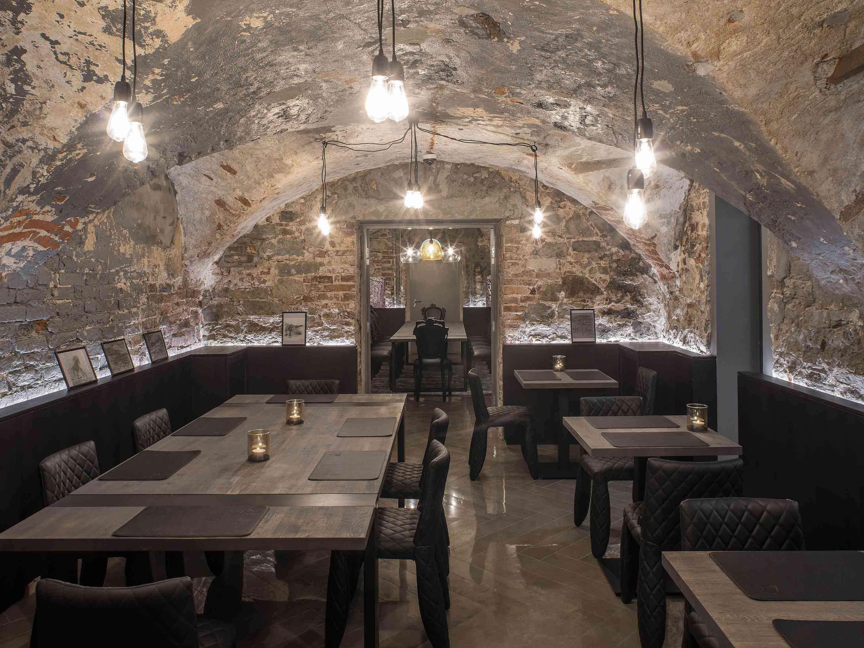Pullman Riga Old Town Exterior foto Restaurant AOC
