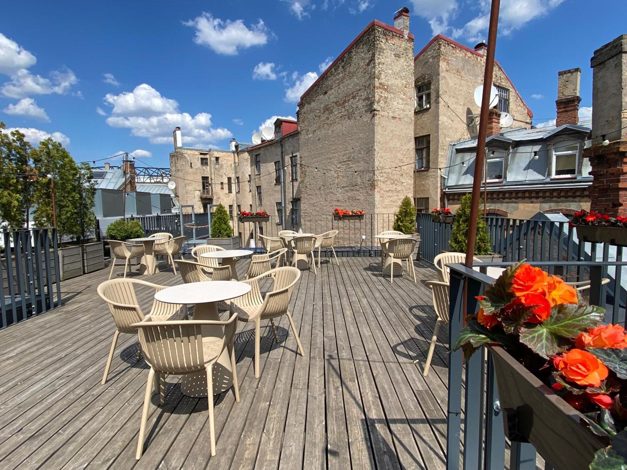 Pullman Riga Old Town Exterior foto Rooftop terrace