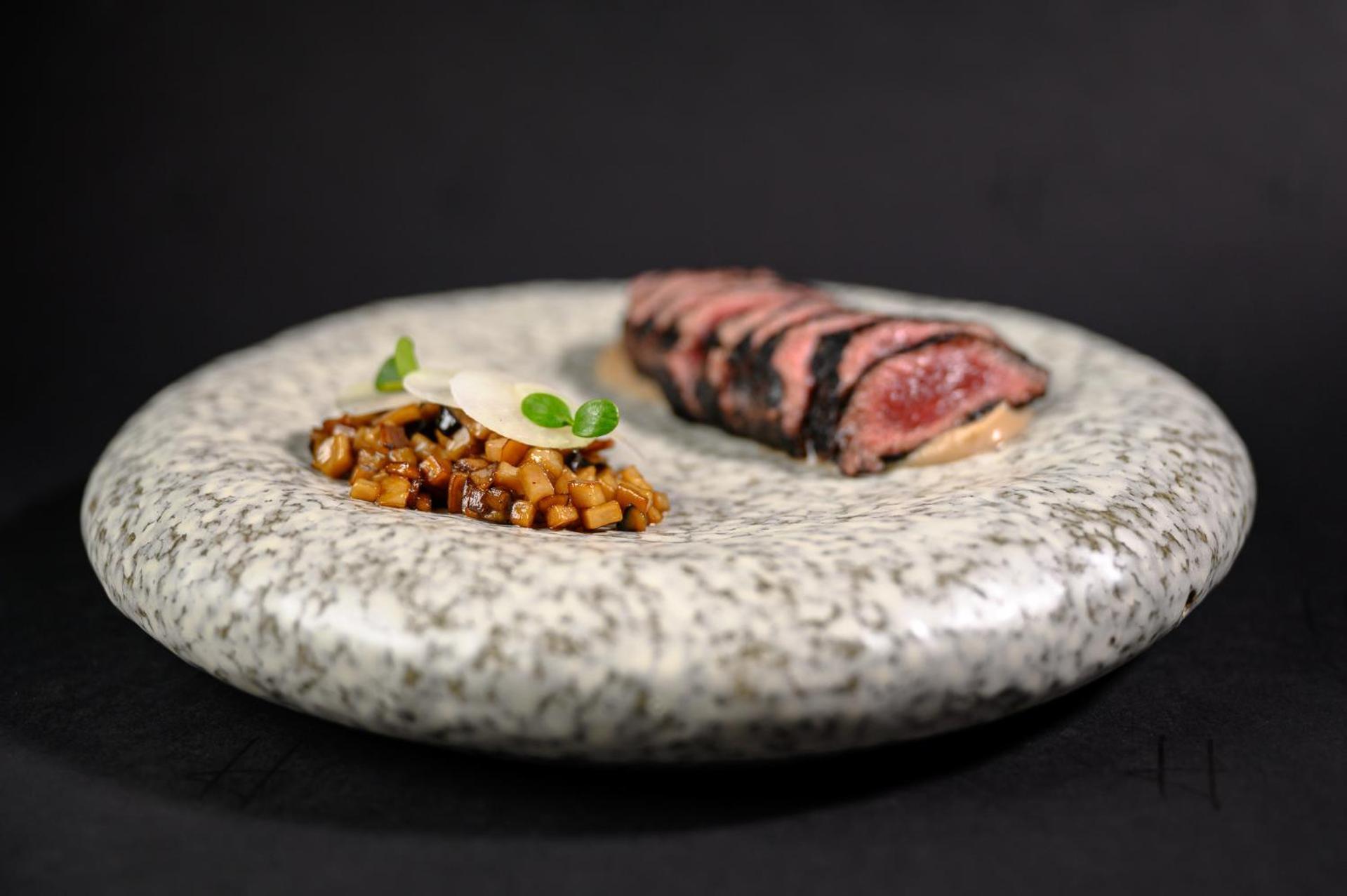 Pullman Riga Old Town Exterior foto A dish from the restaurant