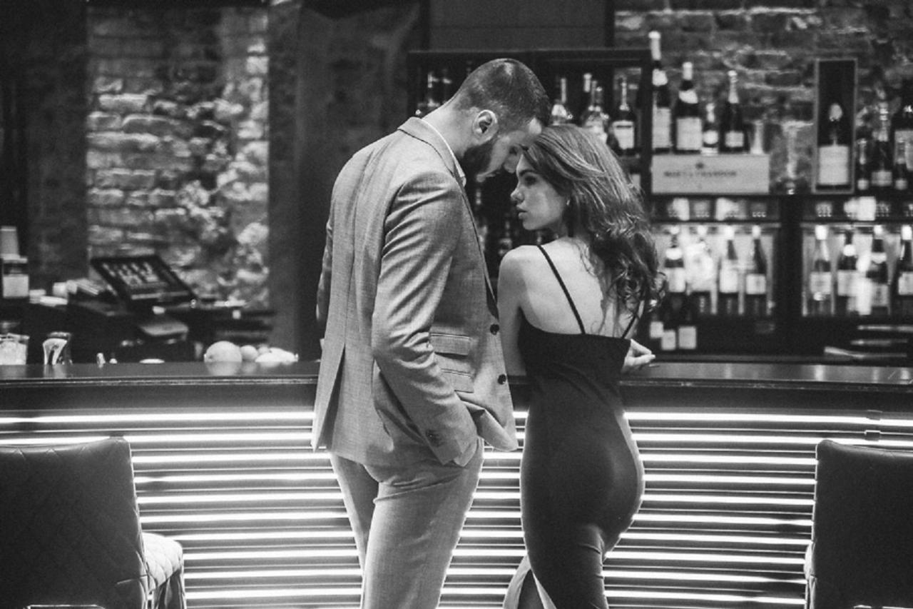 Pullman Riga Old Town Exterior foto A couple in a nightclub